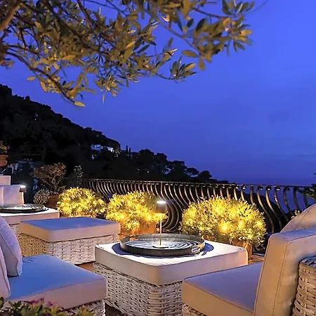 La Minerva Capri
