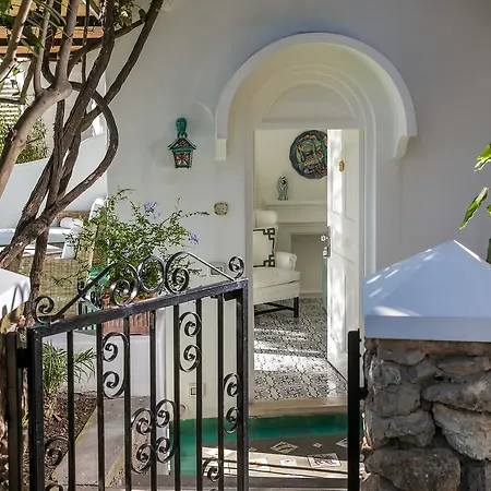 La Minerva Hotel 5*